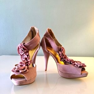 Qupid Blush Heels